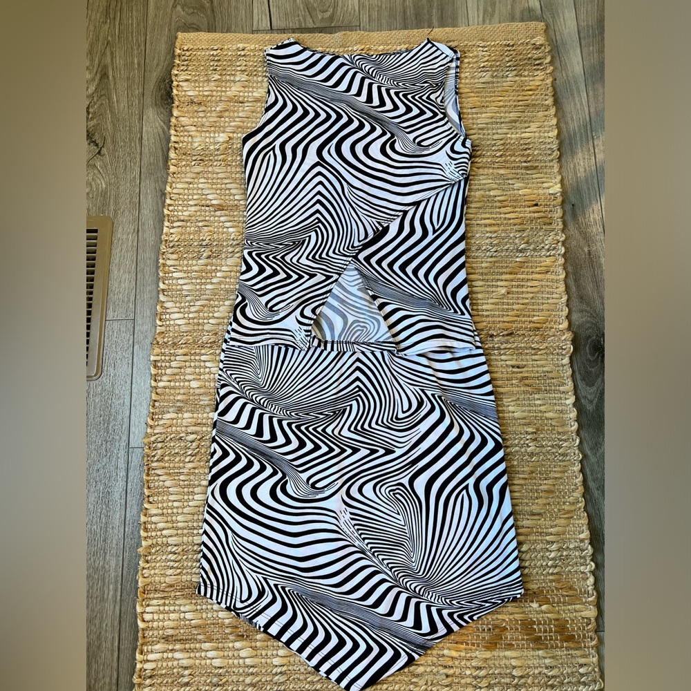 Vintage 80’s Psychedelic 2 Piece Tank & Skirt Set